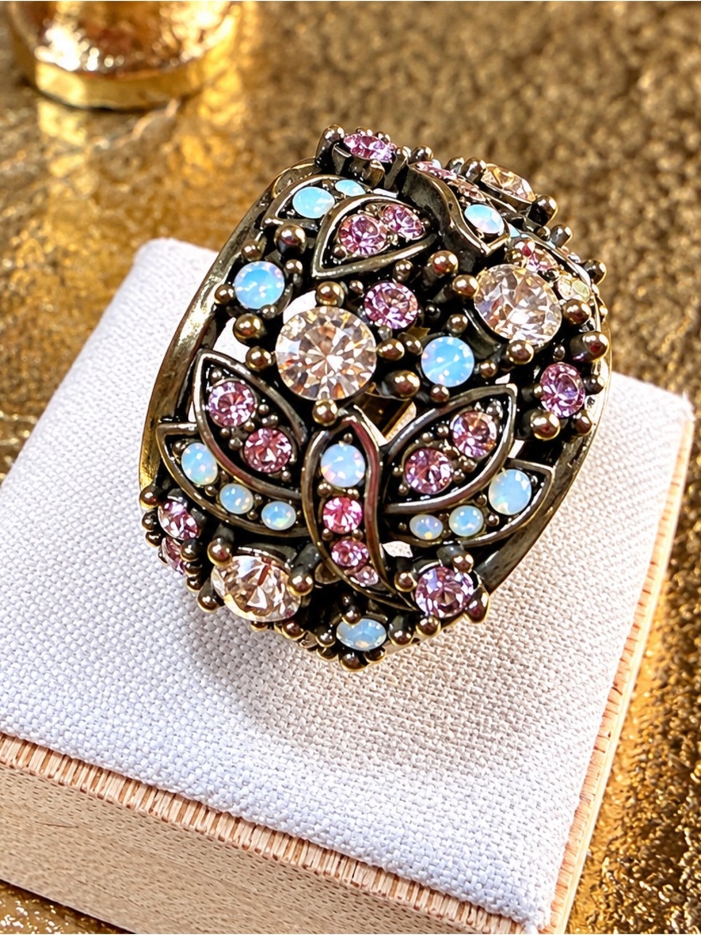 Heidi Daus "Fantasy in Flight" Dragonfly Crystal Band Ring Bronzetone *Size 8 - Picture 6 of 6